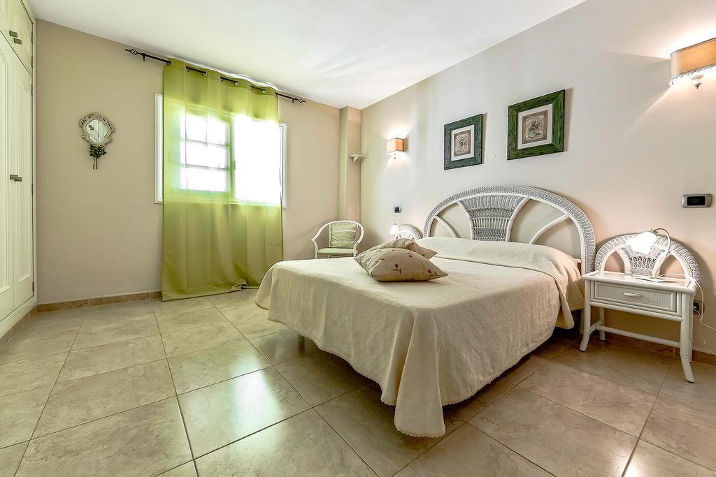 Apartment Sunset Harbour Адехе Экстерьер фото