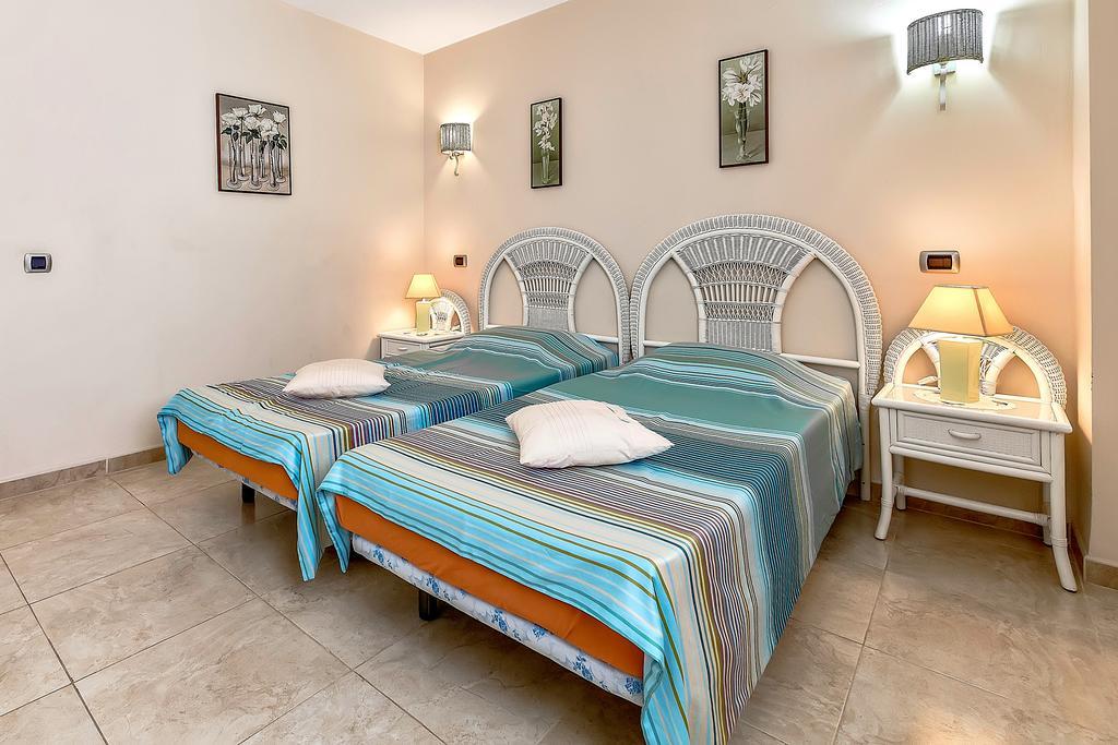 Apartment Sunset Harbour Адехе Экстерьер фото