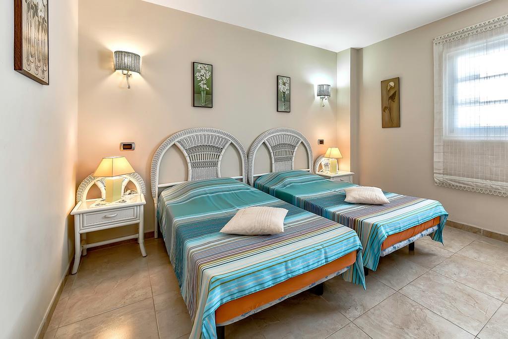 Apartment Sunset Harbour Адехе Экстерьер фото